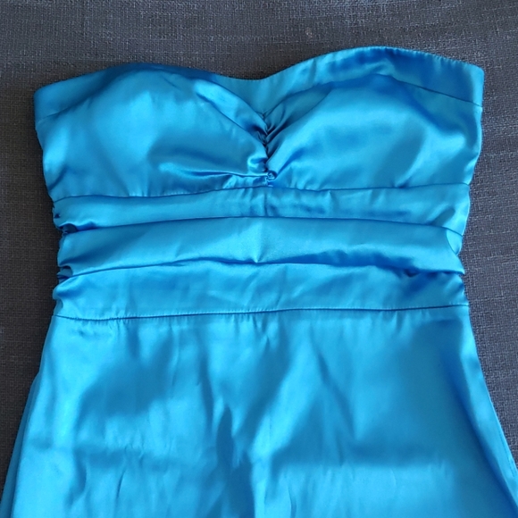 Le Chateau cocktail dress 👗 - Picture 2 of 4